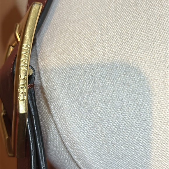 Cole Haan Red Leather Messenger Bag bucket - Picture 3 of 8